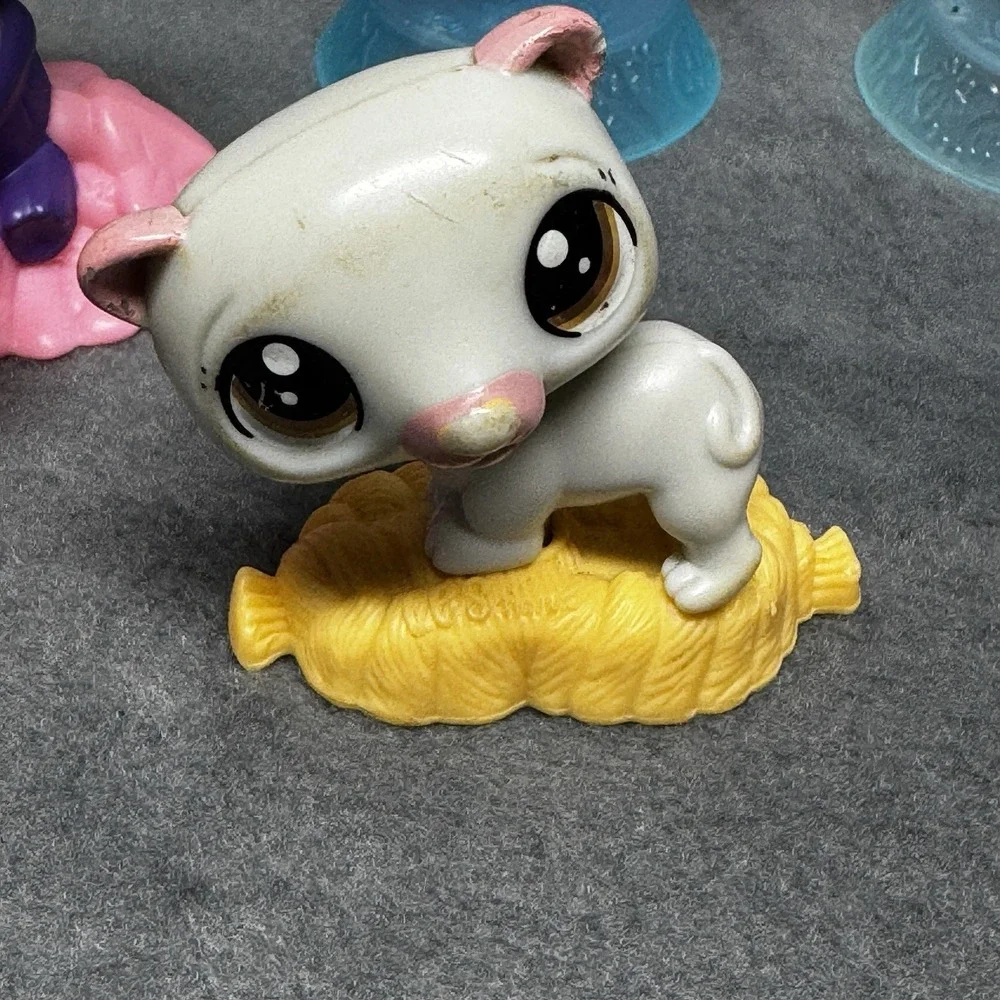 Mixed Lot Of 17 My Littlest Pet Shop McDonalds Happy Meal Figures LPS